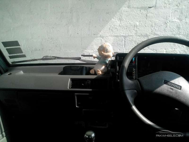 Suzuki Mehran - 2012  Suzuki Mehran - 2012  Image-4