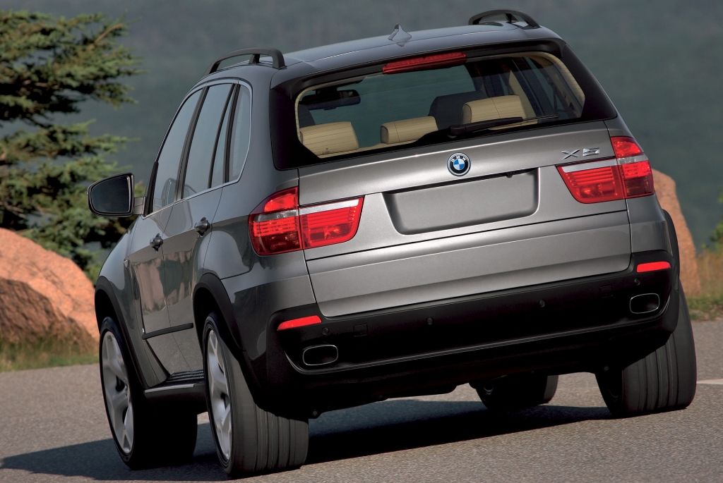 BMW X5 Series 2nd (E70) Generation Exterior Rear End