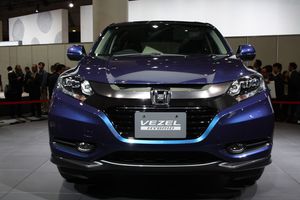 Honda Vezel Exterior Front End Honda Vezel Exterior Front End