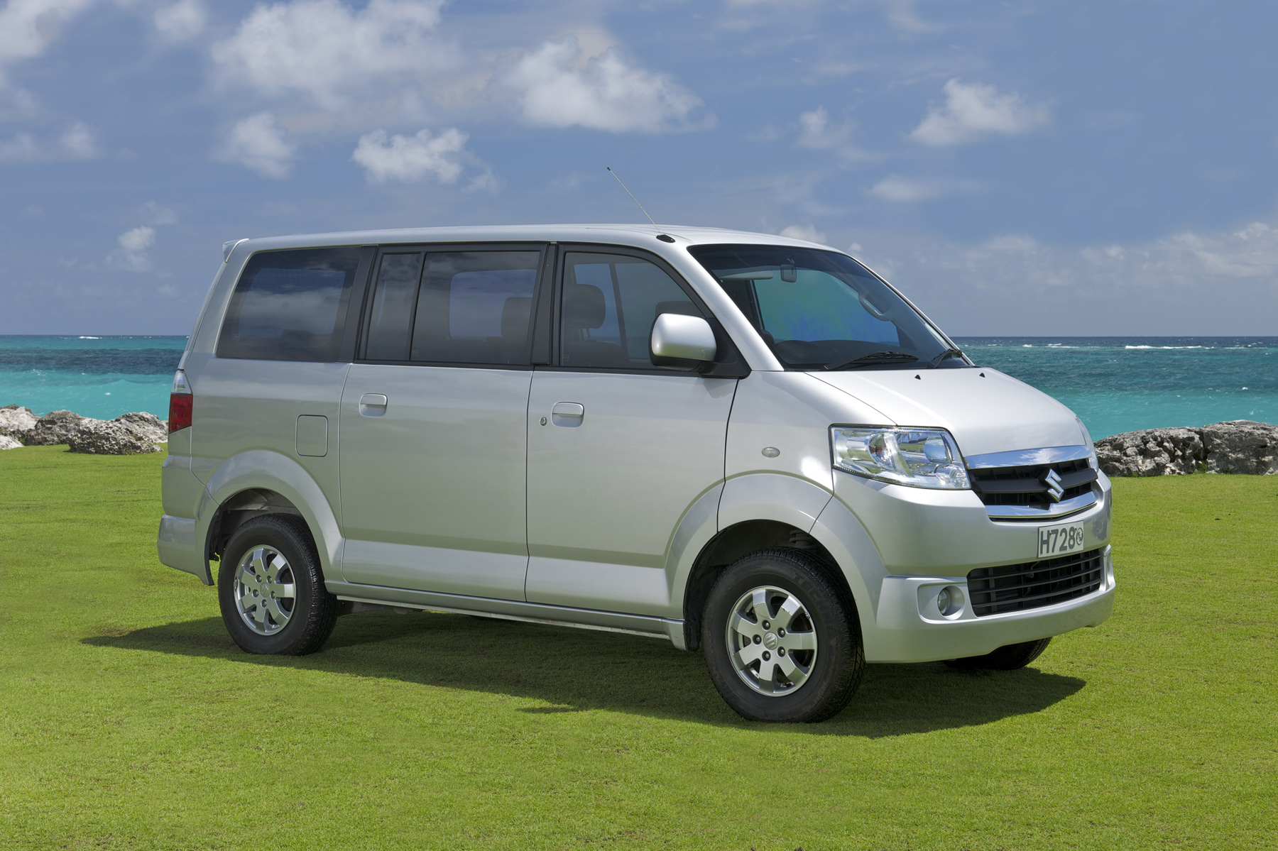  Suzuki  APV  GLX Price Specs Features and Comparisons 