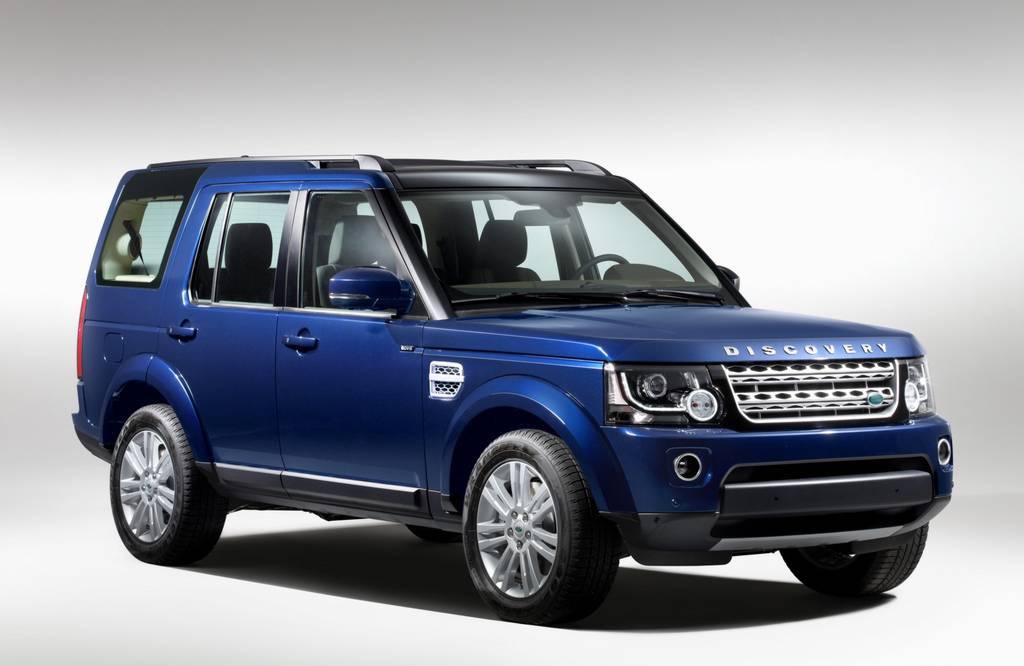 Land Rover Discovery 4 Exterior Side View