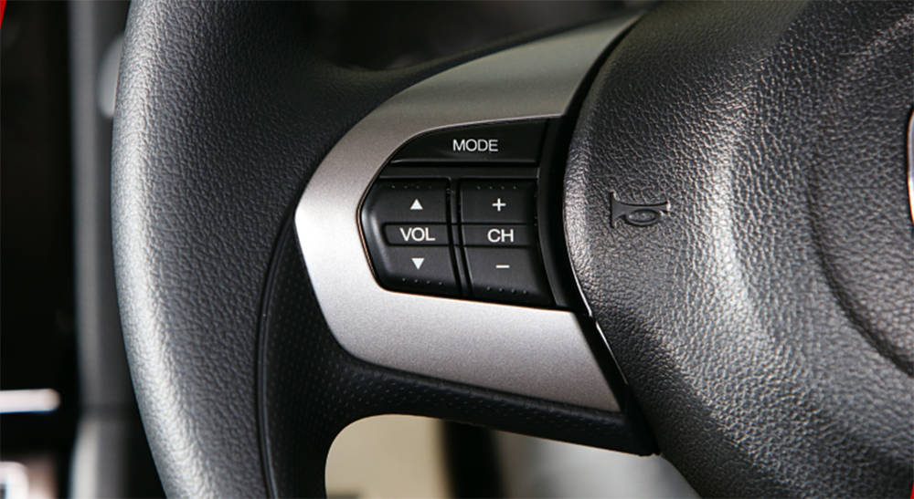 Honda BR-V 1st Generation Interior Steering Switches