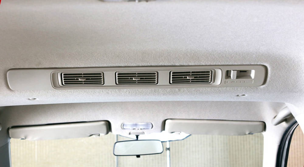Honda BR-V Interior Rear A/C Ducts
