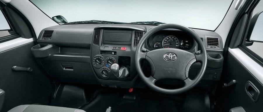 Toyota Town Ace Interior Dashboard