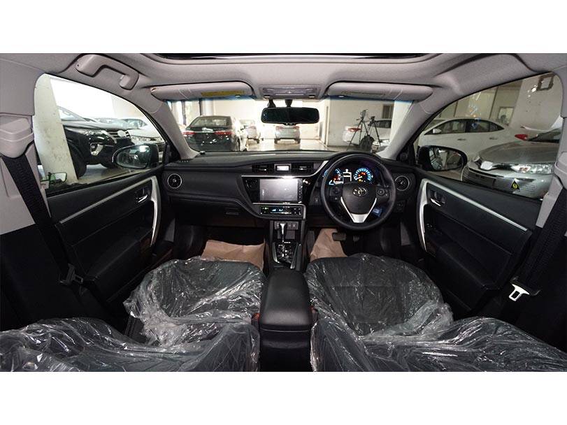 Toyota Corolla Interior Cockpit