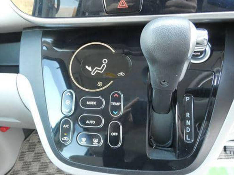 Nissan Dayz Roox Interior 