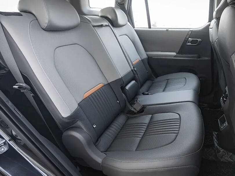 KIA Syros Interior 