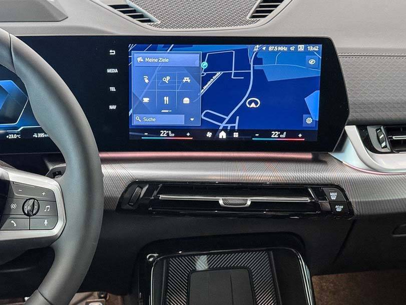 BMW iX2 2025 Interior Infotainment System
