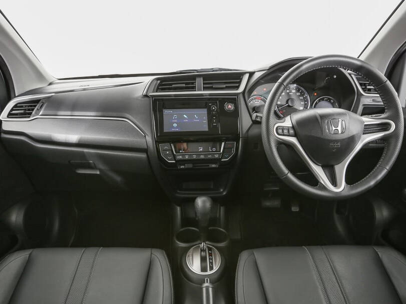 ہونڈا بی آر-وی Interior Dashboard