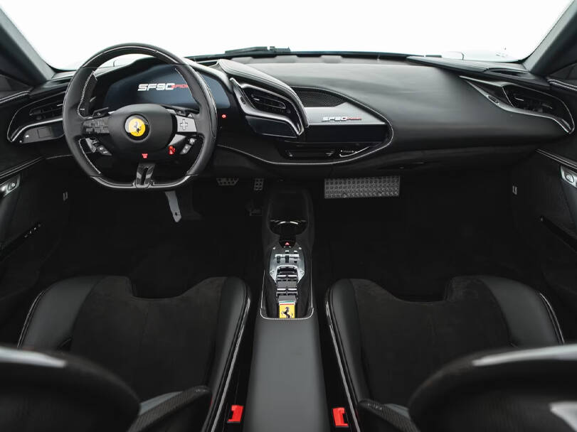 Ferrari SF90 Exterior Dashboard