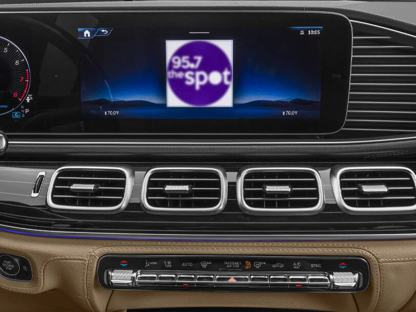 Mercedes Benz GLS Class Interior Infotainment System