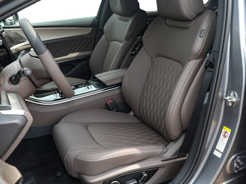 BYD Han Exterior Front Seats