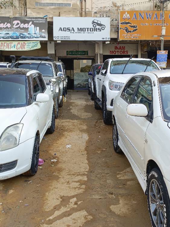 Aqsa Motors